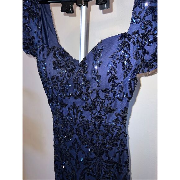 Windsor McKenzie Puff Sleeve Bodycon Sequin Mini Dress - Picture 2 of 5